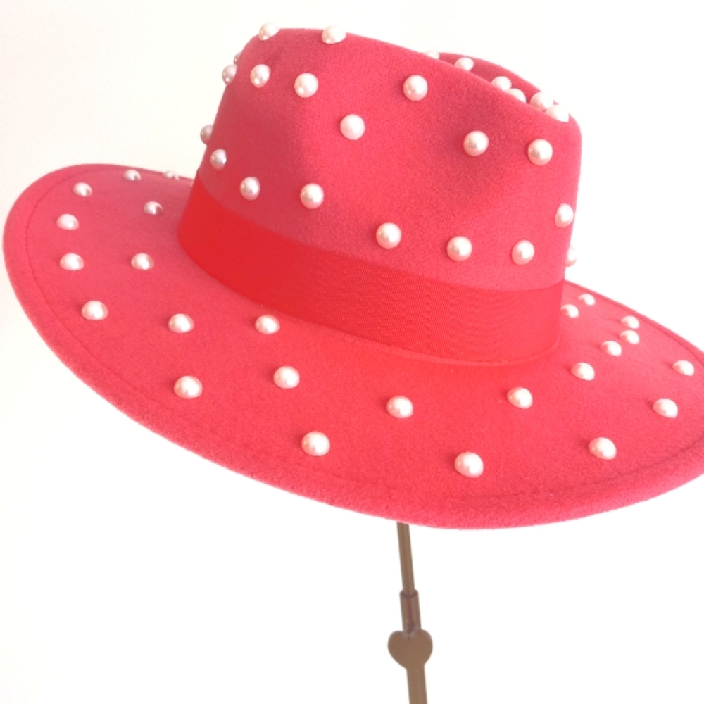Women's Pink Fadora Hat
